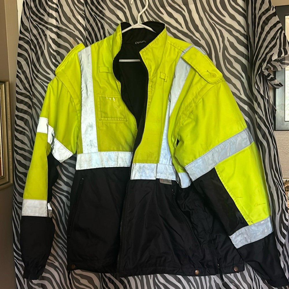High visibility neon yellow/black reflective safety jacket